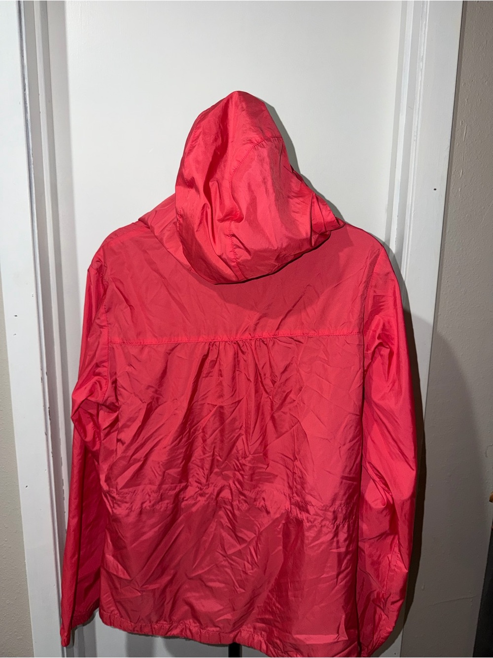 Columbia Women’s Coral Pink Lightweight Hooded Windbreaker Jacket Size Large - Picture 4 of 4